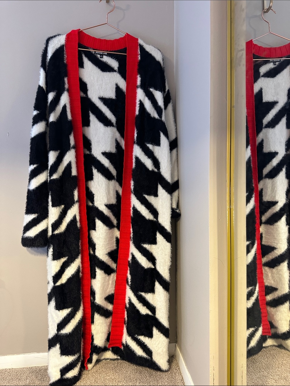 Cozy Houndstooth Long Cardigan with Red Trim